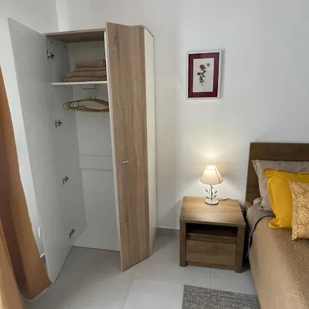 New & Comfortable 7sun Near Sandy * St. Paul's Bay