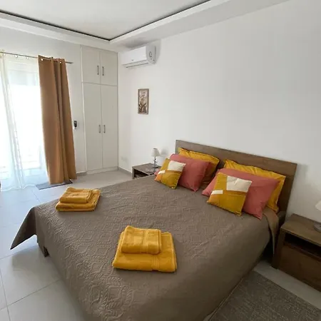 New & Comfortable 7sun Near Sandy Daire