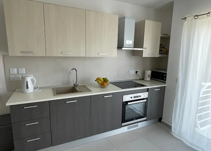 New & Comfortable 7sun Near Sandy * St. Paul's Bay