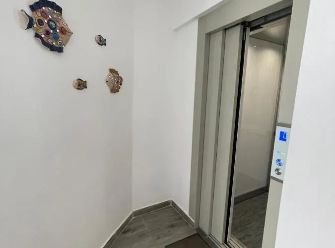 New & Comfortable 7sun Near Sandy Appartamento St. Paul's Bay