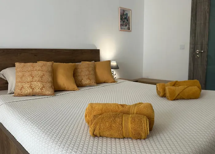 New & Comfortable 7sun Near Sandy