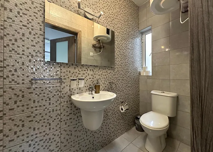 New & Comfortable 7sun Near Sandy Appartamento