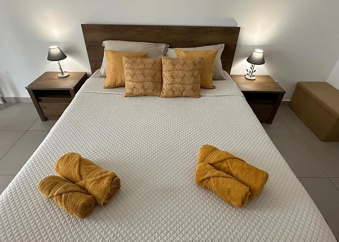 Appartamento New & Comfortable 7sun Near Sandy St. Paul's Bay