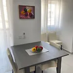 Appartement New & Comfortable 7sun Near Sandy