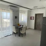 New & Comfortable 7sun Near Sandy Appartement